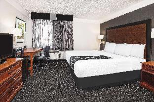 La Quinta By Wyndham Houston East