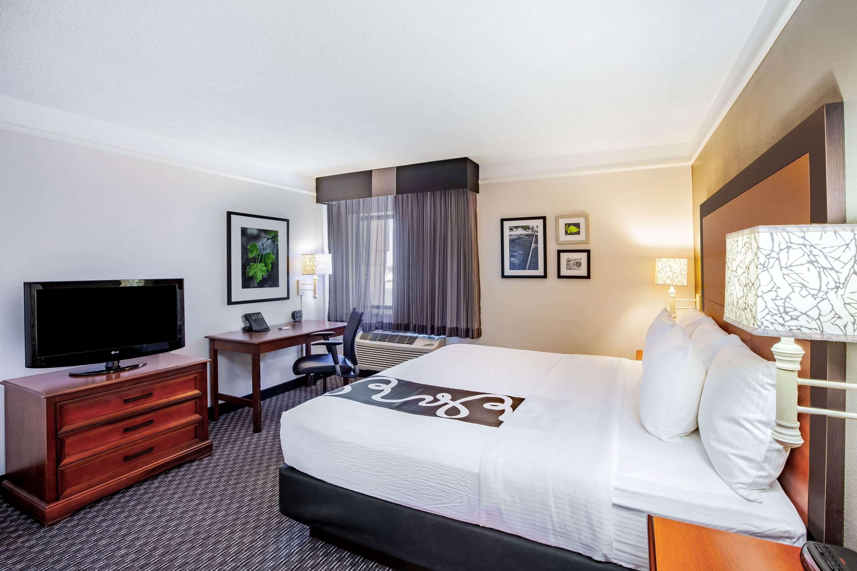 Hotel La Quinta By Wyndham Houston East Baytown