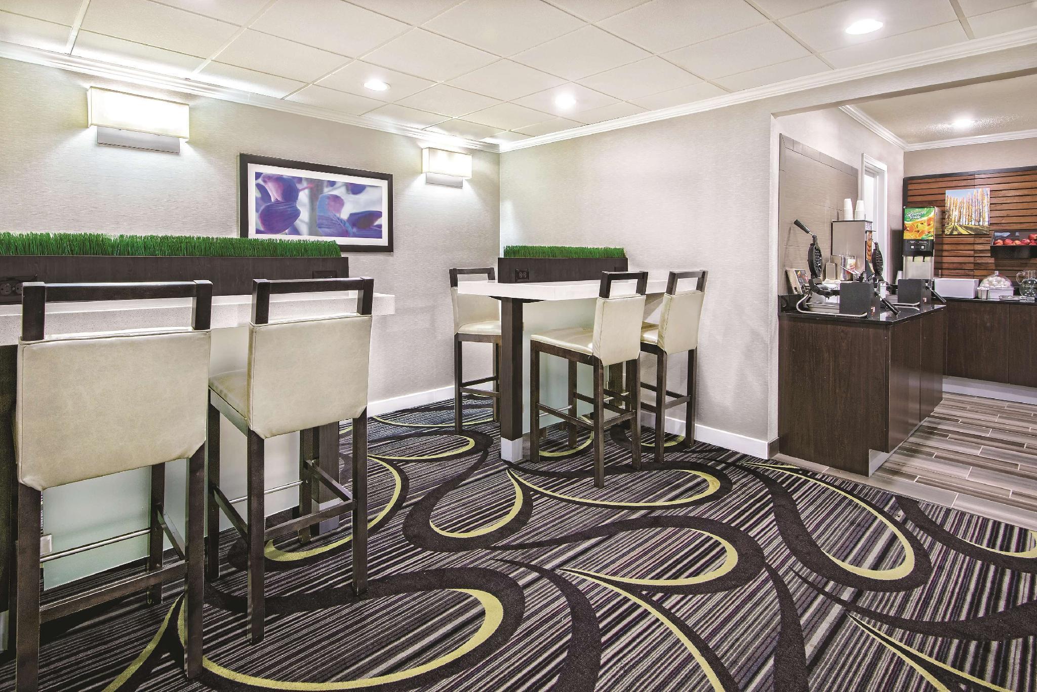 La Quinta By Wyndham Houston East Baytown