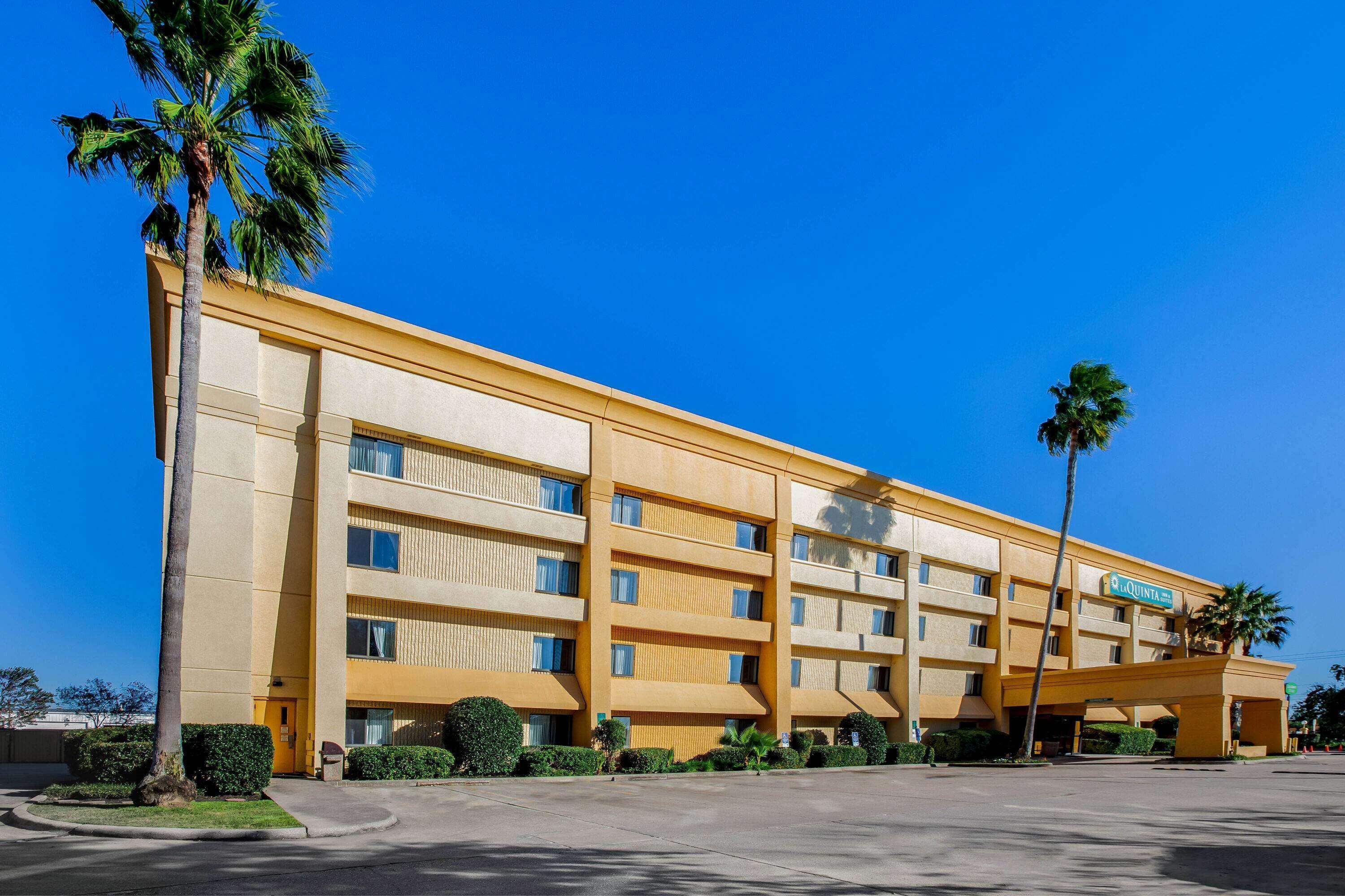 Hotel La Quinta By Wyndham Houston East